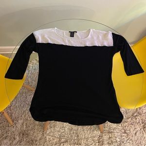 CUTE Design History 3/4 sleeve top! Soft black tee material and white mesh